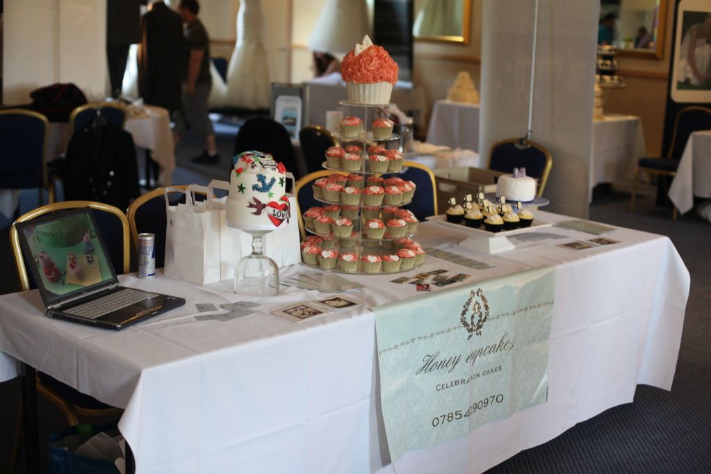 wedding cakes barnsley