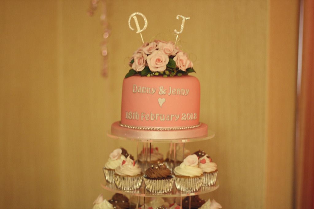 wedding heart cupcakes
