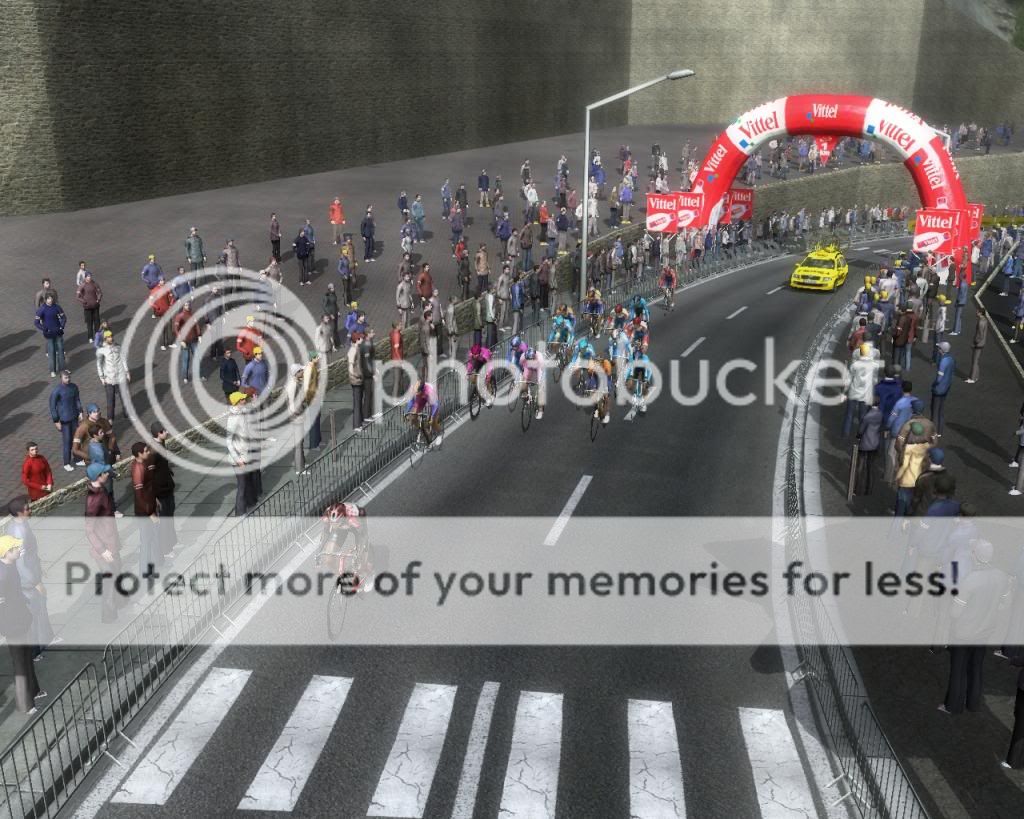 i1151.photobucket.com/albums/o621/kimiopn/CSC%202007/Giro/Stage%2020/PCM00185_zps7cdc14e8.jpg